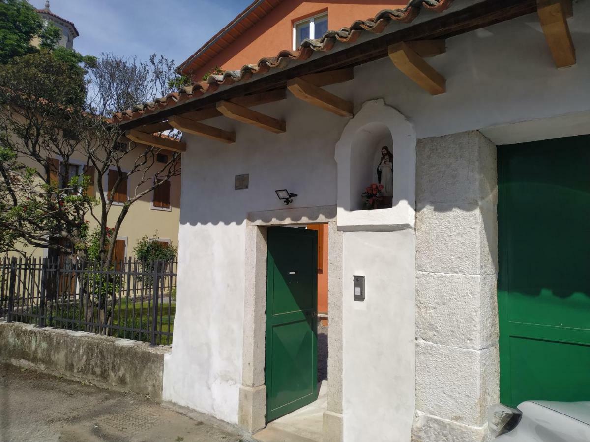 Hotel Casa Lenka à Malchina Extérieur photo